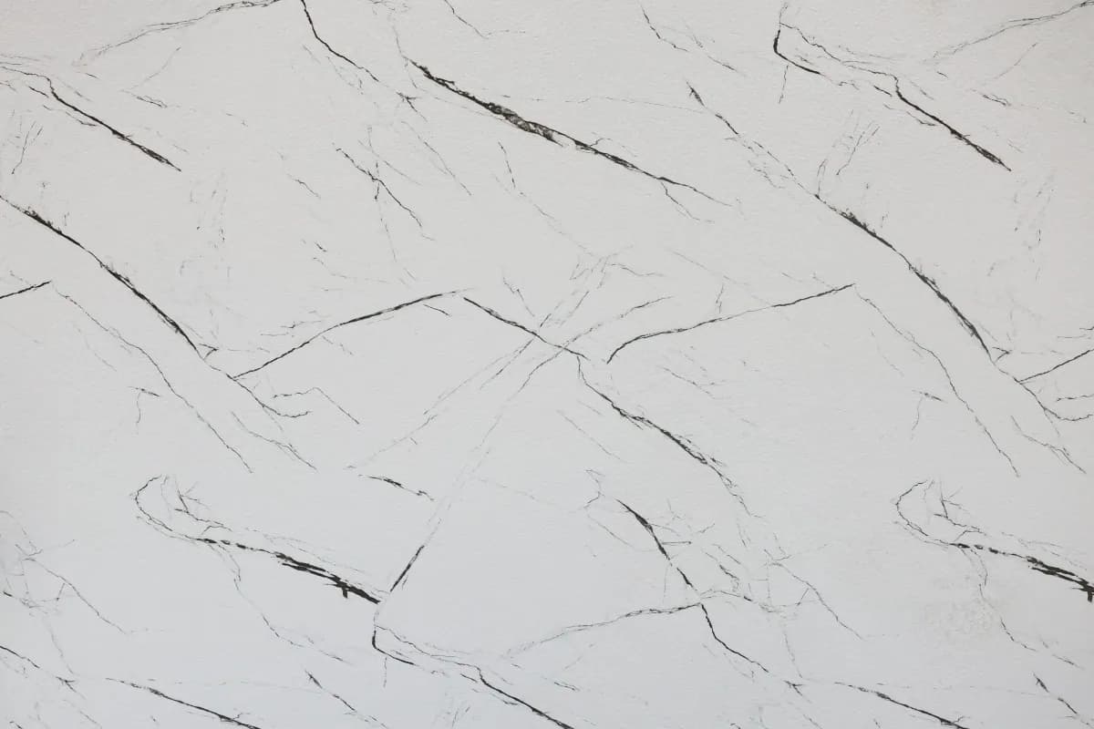 Mármol PVC Mate RAGIZA — vista de aplicación contemporánea