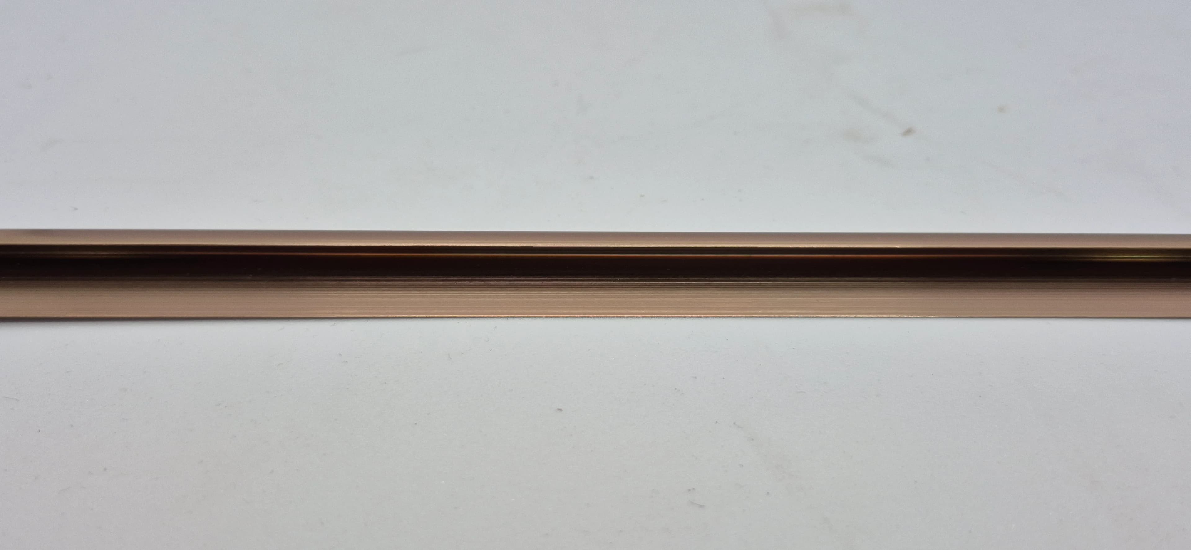 Esquinero Rose Gold